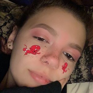 Meet your Posher, Robyn